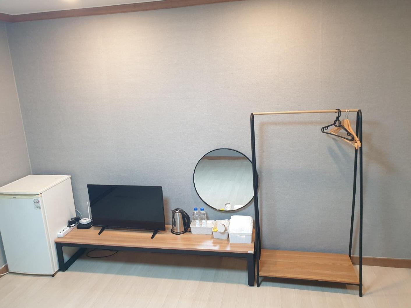 Seorak Hot Spring Mammoth Resotel ซกโช ภายนอก รูปภาพ