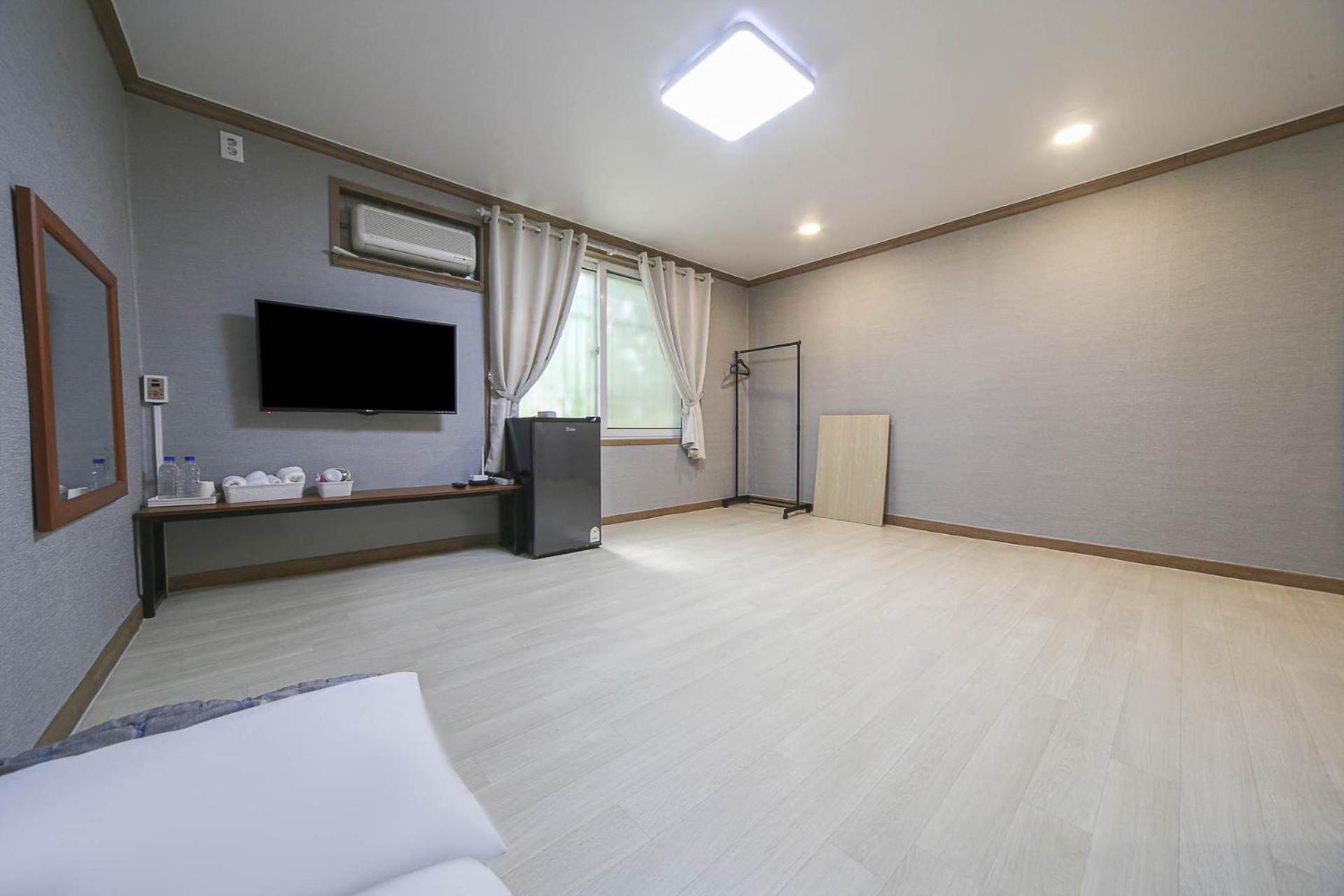 Seorak Hot Spring Mammoth Resotel ซกโช ภายนอก รูปภาพ